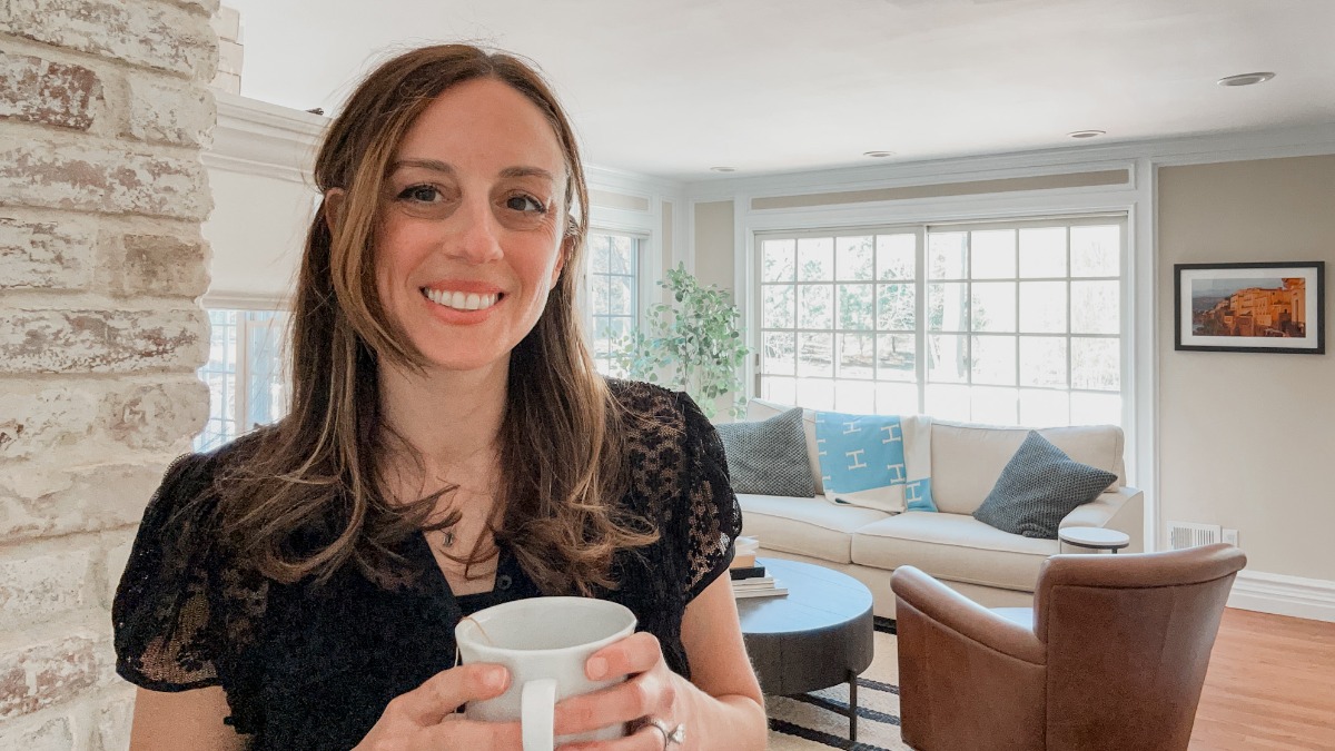 Simple daily wellness routine at home, living well tips
